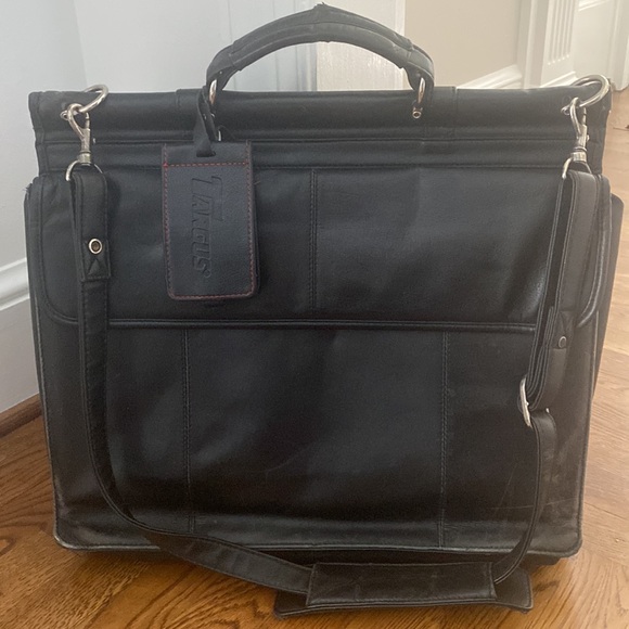 Targus Briefcase - Picture 3 of 13